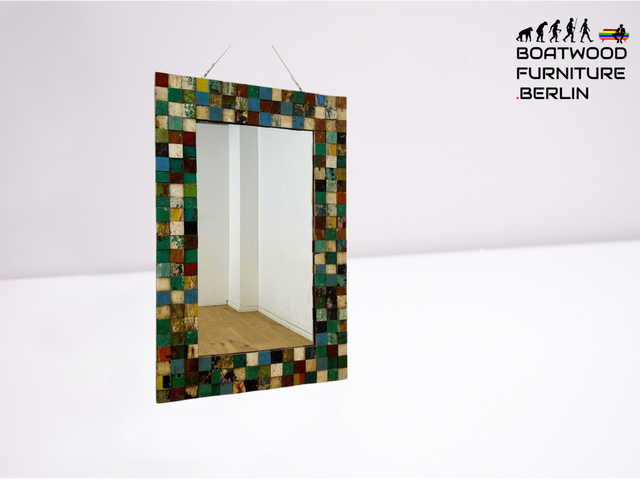 Boatwood by WMK # Bunterschöner 80x120 Wandspiegel , ein handgefertigtes Unikat aus altem Bootsholz in Originalfarben # bunter Spiegel Flurspiegel Holzrahmen Badspiegel Mirror Treibholz Bootsmöbel