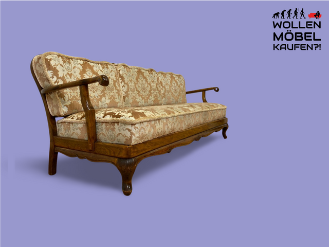 WMK Wunderschönes und gut erhaltenes 60er Jahre Chippendale Sofa mit feinem Brokat Bezug und Wiener Geflecht an der Rückseite # Couch 3-Sitzer 3er Liege Chaiselongue Sitzgarnitur Mid-Century Vintage