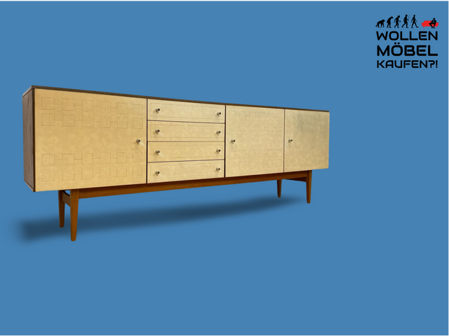 WMK # Stilvolles und gut erhaltenes 244cm langes 70er Jahre Sideboard mit Schubladen und eleganten kunststoffbesch. weißen Fronten # Kommode TV-Lowboard Anrichte TV-Bank Mid-Century Space-Age Vintage