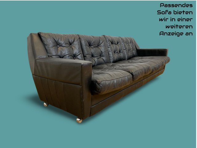 WMK # 1/4 Stilvoller & gut erhaltener 70er Jahre Sessel auf Rollen mit gestepptem schwarzem Skai Bezug # Armchair Ledersessel Clubsessel Sitzgarnitur Kunstleder Leder Retro Vintage Berlin Hamburg 60er