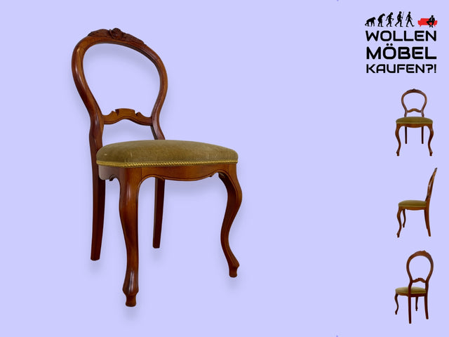 WMK I Vornehmer 60er Jahre Esszimmerstuhl im antikem Stil mit grünem Samt Bezug & handverziertem Rahmen