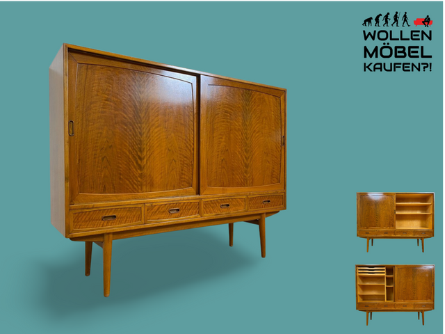 WMK # Stilvolles & sehr gut erhaltenes skandinavisches Mid-Century Highboard aus massivem Nussbaum mit Schubladen & Schiebetüren # Schrank Sideboard Kommode Anrichte Danish Design Vintage Berlin Köln