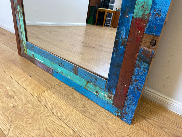 Boatwood by WMK I 100x195cm großer Spiegel I handgefertigtes Unikat aus altem Bootsholz in Originalfarben I bunter Wandspiegel Ganzkörperspiegel Standspiegel Flurspiegel Garderobe Berlin Bremen Halle