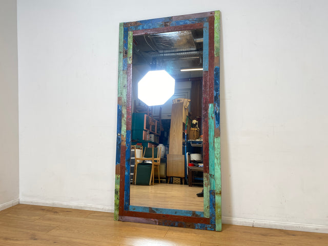 Boatwood by WMK I 100x195cm großer Spiegel I handgefertigtes Unikat aus altem Bootsholz in Originalfarben I bunter Wandspiegel Standspiegel Ganzkörperspiegel Flurspiegel Garderobe Berlin Köln Hannover