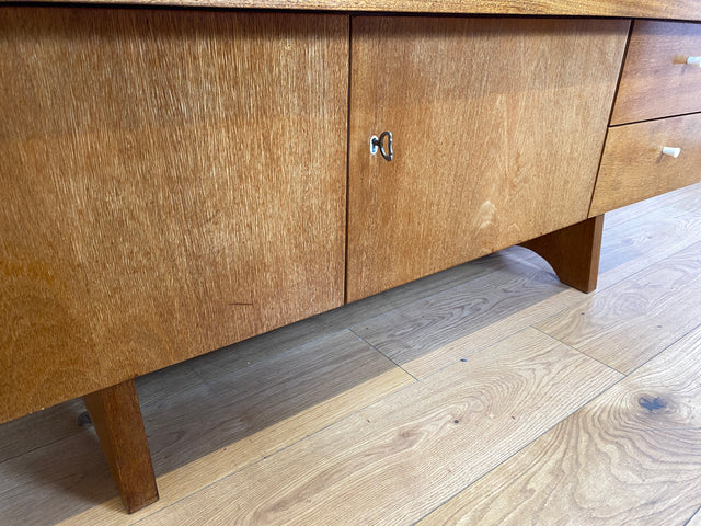WMK I Schönes 160cm langes Mid-Century Lowboard mit Schubladen und hübschen Originalgriffen I Sideboard Kommode Anrichte Fernsehkommode TV Bank Vintage Möbel Retro 60er 70er Berlin Hamburg Regensburg