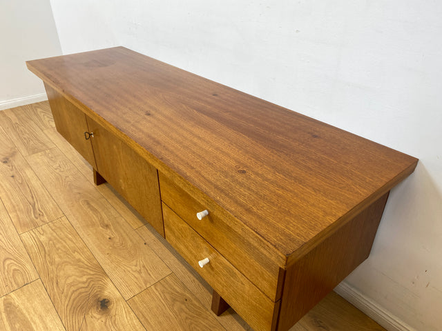 WMK I Schönes 160cm langes Mid-Century Lowboard mit Schubladen und hübschen Originalgriffen I Sideboard Kommode Anrichte Fernsehkommode TV Bank Vintage Möbel Retro 60er 70er Berlin Hamburg Regensburg