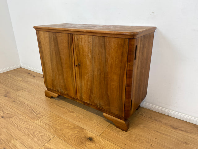 WMK I Wunderschöne und sehr gut erhaltene 1930er Jahre Art Deco Kommode aus massivem Walnuss Holz I Schrank Anrichte Wäschekommode Flurkommode Schuhschrank Vintage Antik Berlin Magdeburg Regensburg