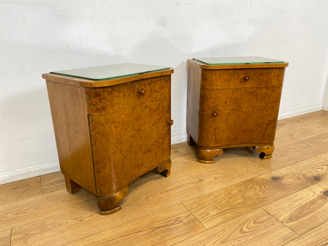 WMK I 1/2 Sehr schöner 1930er Jahre Art Deco Nachttisch aus vollem Holz mit Schublade und Glasauflage I Nachtkommode Nachtschrank Nachtschränkchen Night Stand Vintage Antik Berlin Leipzig Stuttgart