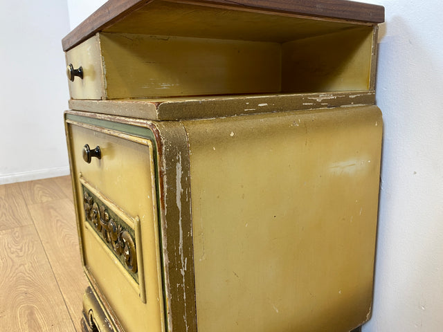 WMK I Wunderschöner jedoch abgerockter 1930er Jahre Art Deco Nachttisch mit Schublade I Nachtschrank Nachtkommode Nachtschränkchen Kommode Beistelltisch Antik Vintage Shabby Chic Berlin Leipzig Köln