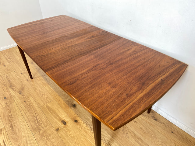 WMK # Stilvoller und 2-fach ausziehbarer skandinavischer Mid-Century Designertisch Roseto by Svante Skogh for Abra, in Teakholz # Tisch Esstisch Dining Table Holztisch Danish Design Vintage Teak 60er