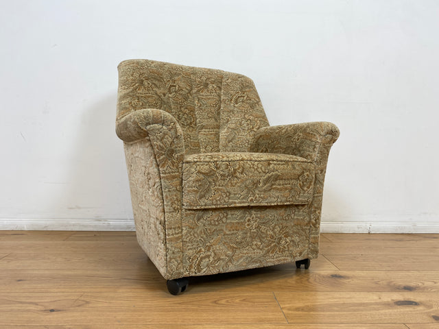 WMK # 1/2 Gemütlicher und sehr gut erhaltener Vintage Sessel auf Rollen mit floralem Originalbezug, Federkernsitz # Cocktailsessel Clubsessel Lesesessel Fernsehsessel Polstermöbel Sitzgarnitur Retro