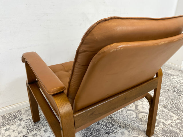 WMK Formschöner und sehr bequemer skandinavischer Ledersessel mit gestepptem Echtleder # Sessel Drehsessel Lesesessel Relaxsessel Easy Chair Fernsehensessel Leder Vintage Mid-Century