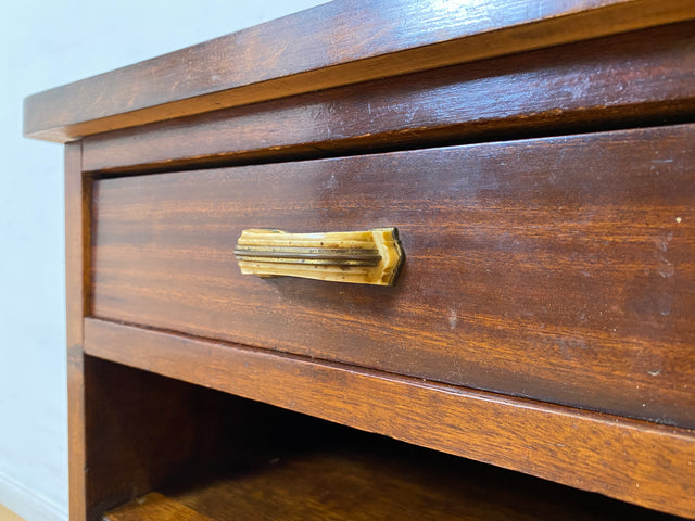 WMK I 1/2 Sehr schöner 30 Jahre Art Deco Nachttisch aus vollem Holz mit Schublade & Originalgriffen I Nachtkommode Nachtschrank Nachtschränkchen Night Stand Kommode Antik Vintage Berlin Bayern Leipzig