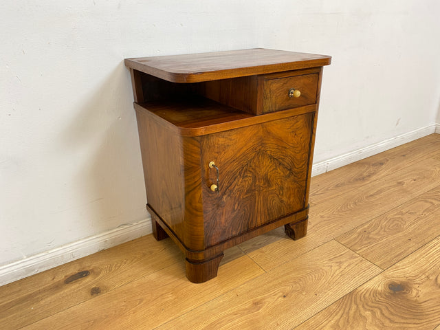 WMK # 1/2 Sehr schöner 30er Jahre Art Deco Nachttisch aus vollem Holz in Wurzelholz, mit Schublade und Originalgriffen # Nachtschrank Nachtschränkchen Nachtkommode Kommode Bedside Table Antik Vintage