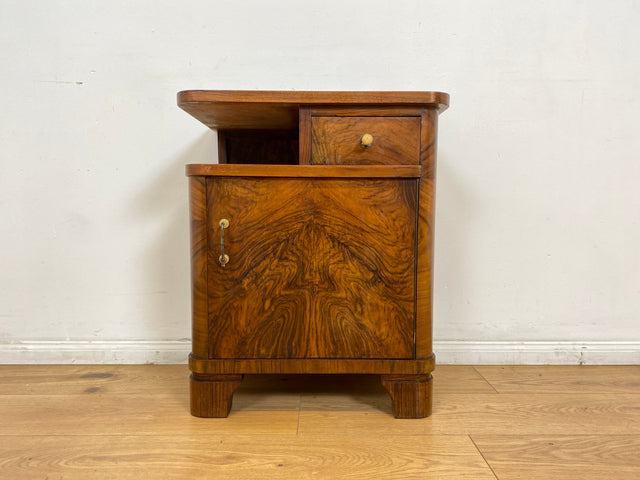 WMK # 1/2 Sehr schöner 30er Jahre Art Deco Nachttisch aus vollem Holz in Wurzelholz, mit Schublade und Originalgriffen # Nachtschrank Nachtschränkchen Nachtkommode Kommode Bedside Table Antik Vintage