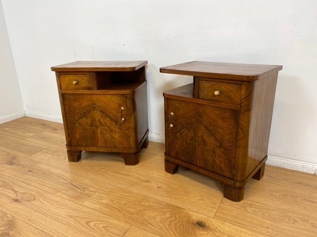WMK # 1/2 Sehr schöner 30er Jahre Art Deco Nachttisch aus vollem Holz in Wurzelholz, mit Schublade und Originalgriffen # Nachtschrank Nachtschränkchen Nachtkommode Kommode Bedside Table Antik Vintage