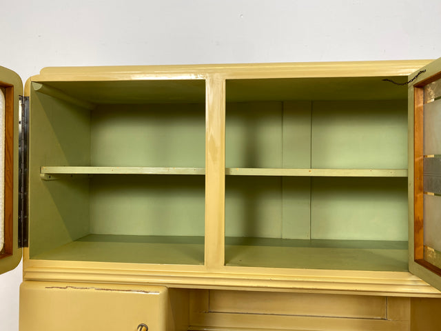 WMK I Schöne 30er Jahre Küchenanrichte aus vollem Holz mit Originalgläsern und Keramik Schütten I Küche Büffet Büfett Küchenschrank Anrichte Kredenz Art Deco Vintage 40er 50er Berlin Dresden Münster