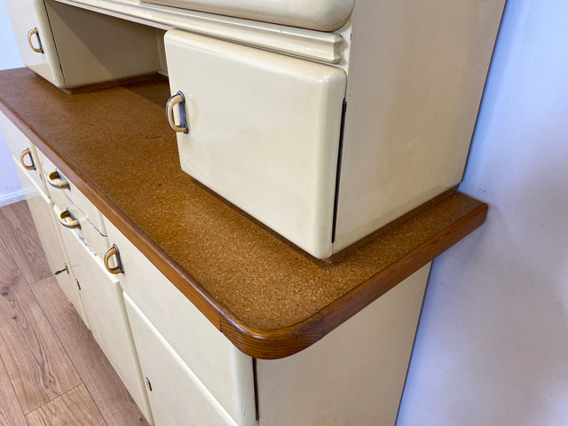 WMK I Schöne 30er Jahre Küchenanrichte aus vollem Holz mit Originalgläsern und Keramik Schütten I Küche Büffet Büfett Küchenschrank Anrichte Kredenz Art Deco Vintage 40er 50er Berlin Dresden Münster