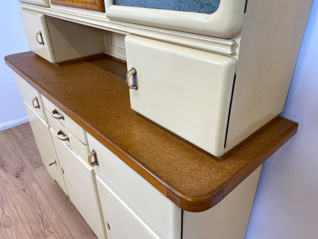 WMK I Schöne 30er Jahre Küchenanrichte aus vollem Holz mit Originalgläsern und Keramik Schütten I Küche Büffet Büfett Küchenschrank Anrichte Kredenz Art Deco Vintage 40er 50er Berlin Dresden Münster