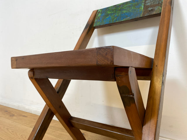 Boatwood by WMK # 4er Set besonderer Klappstühle aus altem Bootsholz I handgefertigte Unikate in original Farben I Stühle Küchenstuhle Holzstühle Campingstühle Balkonstühle Gartenstühle Berlin Bremen