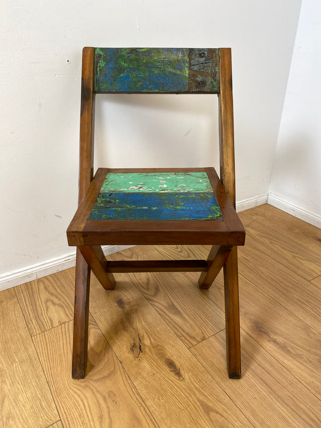 Boatwood by WMK # 4er Set besonderer Klappstühle aus altem Bootsholz I handgefertigte Unikate in original Farben I Stühle Küchenstuhle Holzstühle Campingstühle Balkonstühle Gartenstühle Berlin Bremen