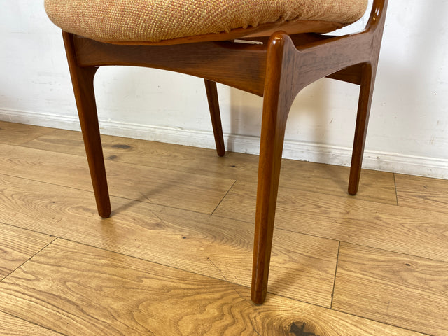 WMK I 4er Set skandinavischer Designer Stühle Model 49 von Erik Buck für O.D. Møbler I Teakholz I Esszimmerstühle Küchenstühle Chairs Danish Design Mid-Century Vintage Teak I Berlin Stuttgart Dresden