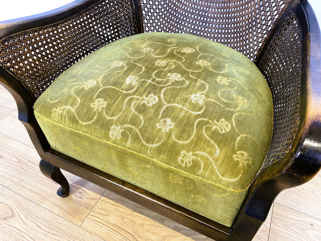 WMK I 1/2 Wunderschöner 50er Jahre Chippendale Sessel mit Wiener Geflecht, gold grünem Originalbezug und Federkern I Clubsessel Lesesessel Armchair Mid-Century Vintage Barock Berlin München Dortmund