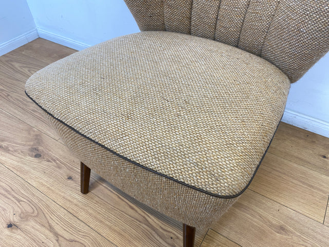 WMK I Kultiger und gemütlicher 50er Jahre Cocktailsessel mit konischen Beinen & hochwertigem späterem Schurwolle Bezug I Sessel Lounge Club Stuhl Lesesessel Mid-Century Rockabilly Vintage Berlin Köln