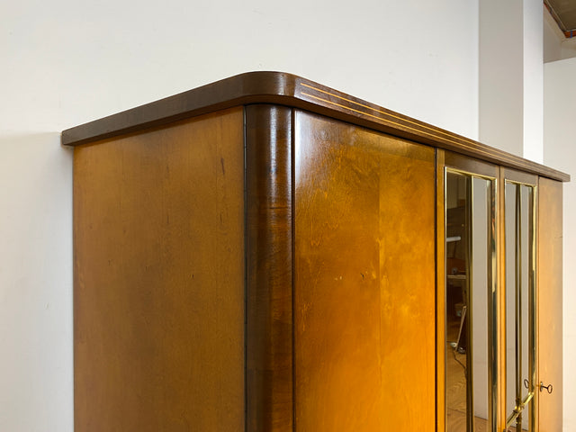 WMK I Versand 85€ I Formschöner und sehr gut erhaltener 50er Jahre Kleiderschrank mit Glastüren I Schrank Wardrobe Schlafzimmer Wäsche Mid-Century Rockabilly Vintage 60er Berlin Leipzig Dortmund