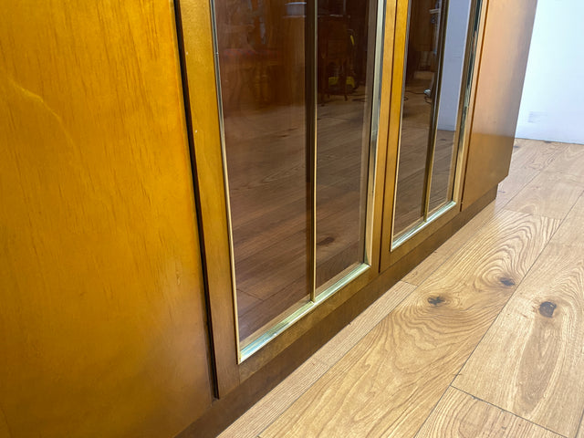 WMK I Versand 85€ I Formschöner und sehr gut erhaltener 50er Jahre Kleiderschrank mit Glastüren I Schrank Wardrobe Schlafzimmer Wäsche Mid-Century Rockabilly Vintage 60er Berlin Leipzig Dortmund