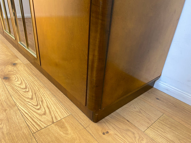 WMK I Versand 85€ I Formschöner und sehr gut erhaltener 50er Jahre Kleiderschrank mit Glastüren I Schrank Wardrobe Schlafzimmer Wäsche Mid-Century Rockabilly Vintage 60er Berlin Leipzig Dortmund