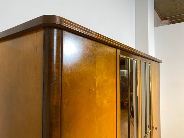 WMK I Versand 85€ I Formschöner und sehr gut erhaltener 50er Jahre Kleiderschrank mit Glastüren I Schrank Wardrobe Schlafzimmer Wäsche Mid-Century Rockabilly Vintage 60er Berlin Leipzig Dortmund