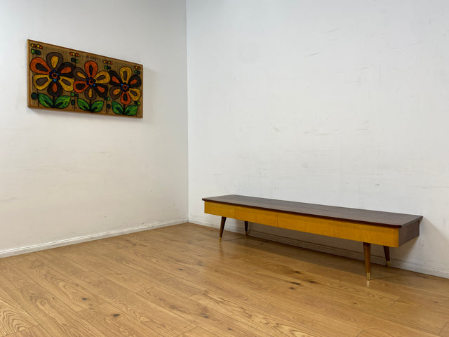 WMK I Schönes langes 50er Jahre Lowboard mit Schubladen und konischen Füßen I Sideboard TV-Lowboard TV Board Bank Fernsehbank Kommode Rack Rockabilly Vintage Mid-Century 60er I Berlin Leipzig München