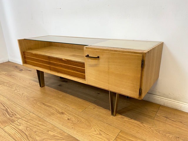 WMK # Seltene 50er Jahre Schminkkommode mit Schubladen und formschönem Wandspiegel # Frisierkommode Schminktisch Wäschekommode Spiegel Schlafzimmer Kommode Rockabilly Mid-Century 60er Design Vintage