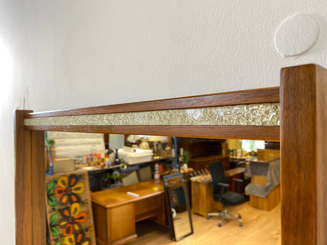 WMK # Besonders schöner & sehr gut erhaltener 57x116 großer skandinavischer 60er Jahre Wandspiegel aus Teakholz # Spiegel Mirror Garderobe Holzrahmen Vintage Teak Danish Design 70er # Versand möglich