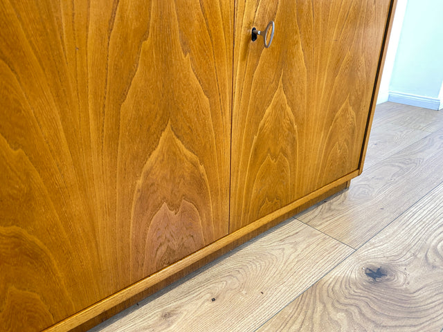 WMK # Stilvoller & geräumiger 60er Jahre Designer Schreibschrank von Bruno Knoblauch für VEB Hellerau # Sekretär Schreibtisch Bücherregal Regal Highboard Regalwand Kommode Desk Mid-Century Vintage DDR