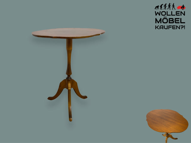 WMK I Formschöner 60er Jahre Dreifuß Tisch im antiken Stil mit gedrechseltem Mittelfuß I Beistelltisch Tischen Ablage Säulentisch Blumentisch Holztisch Stilmöbel Vintage I Berlin Stuttgart Dresden