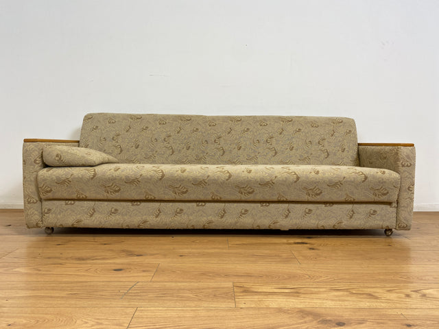 WMK # Formschlichtes und sehr gut erhaltenes 60er Jahre Sofa mit Schlaffunktion, Bettwäschefach, Federkern und freundlichem Originalbezug # Couch Schlafsofa Schlafcouch Klappcouch Mid-Century Vintage