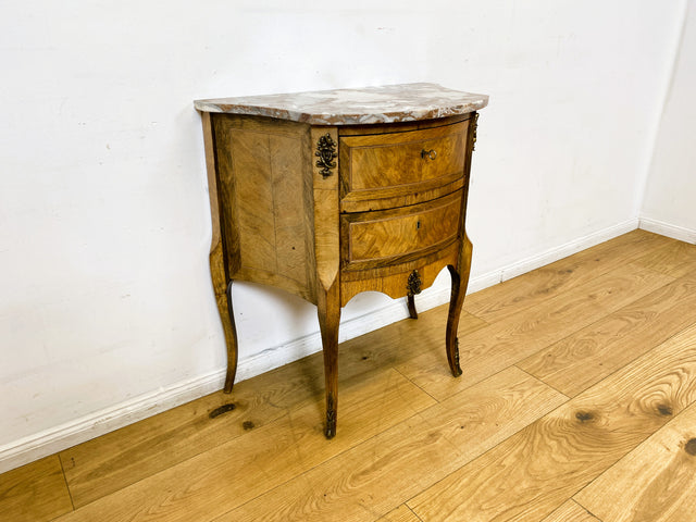 WMK I Feine 60er Jahre Stilmöbel Kommode mit sehr schöner Marmor Auflage, Schubladen und edlen Messingbeschlägen I Schrank Flur Beistelltisch Nachtisch Rokoko Barock Vintage Berlin Regensburg München