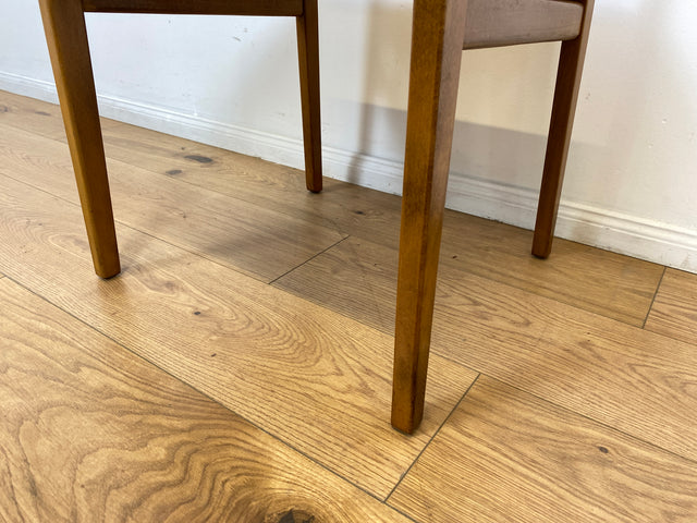WMK # 1/2 Formschöner, stabiler und gut erhaltener heller 60er Jahre Strebenstuhl mit intaktem Originalbezug # Stuhl Holzstuhl Esszimmerstuhl Küchenstuhl Dining Chair Mid-Century Vintage 70er Retro