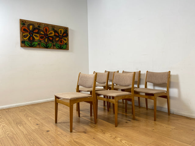 WMK I 6er Set skandinavischer Designerstühle von Johannes Andersen aus Eiche mit beigem Originalbezug