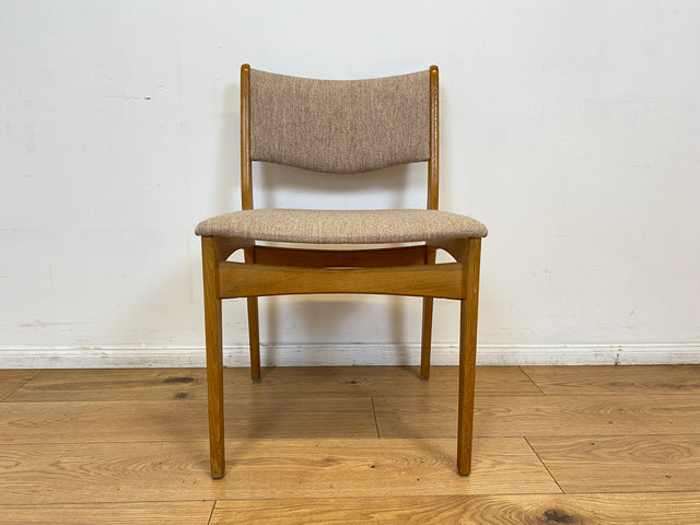 WMK I 6er Set skandinavischer Designerstühle von Johannes Andersen aus Eiche mit beigem Originalbezug