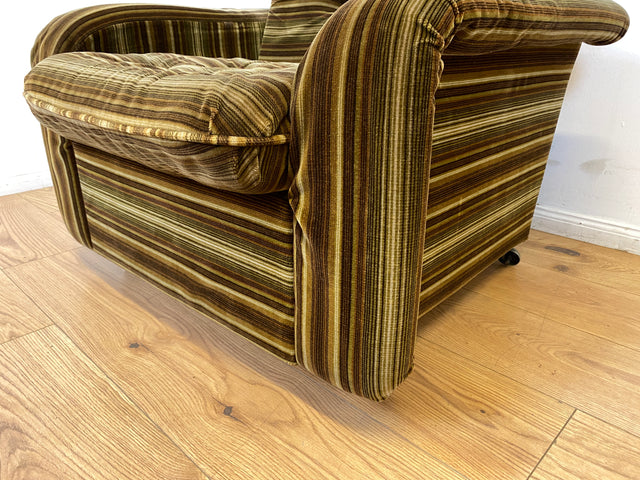 WMK I Formschöner & gemütlicher 70er Jahre Space Age Sessel mit grün-braun gestreiftem Originalbezug I Armchair Clubsessel Loungesessel Lesesessel Sitzgarnitur Retro Vintage Berlin Hannover Stuttgart