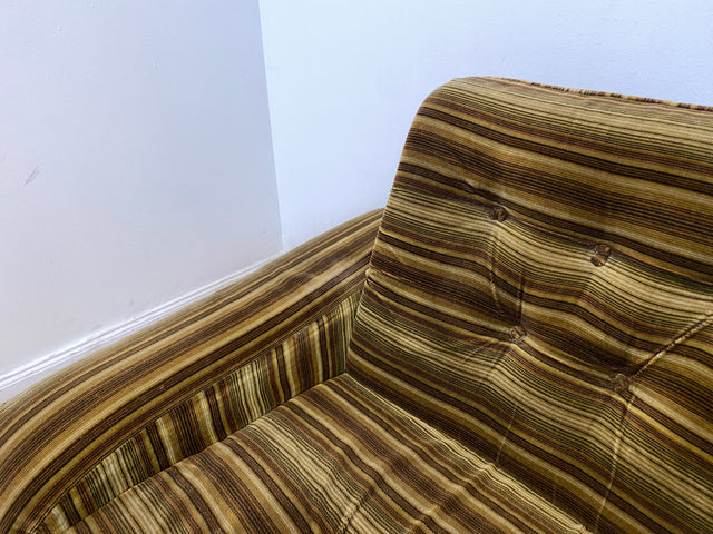 WMK I Formschöner & gemütlicher 70er Jahre Space Age Sessel mit grün-braun gestreiftem Originalbezug I Armchair Clubsessel Loungesessel Lesesessel Sitzgarnitur Retro Vintage Berlin Hannover Stuttgart