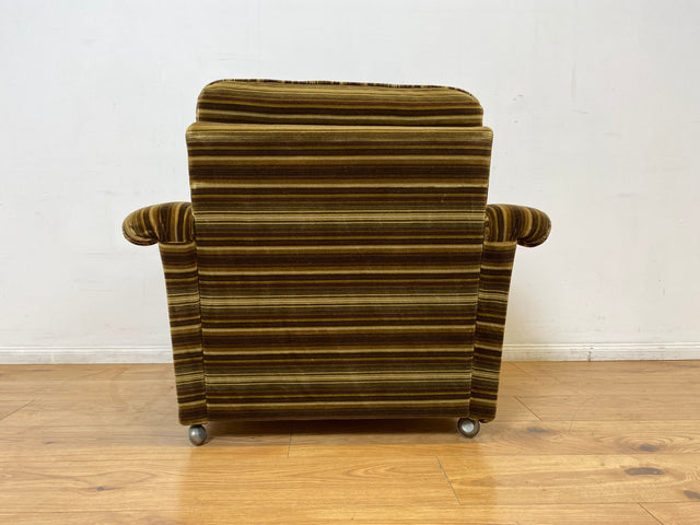 WMK I Formschöner & gemütlicher 70er Jahre Space Age Sessel mit grün-braun gestreiftem Originalbezug I Armchair Clubsessel Loungesessel Lesesessel Sitzgarnitur Retro Vintage Berlin Hannover Stuttgart