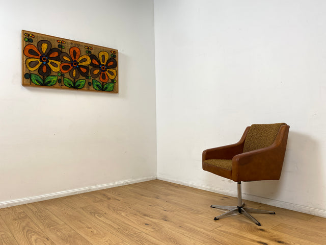 WMK I Kultiger und sehr bequemer 70er Jahre Drehsessel mit Originalbezug aus Kunstleder und Chrom Fuß I Sessel Cocktailsessel Drehstuhl Lesesessel Loungesessel Space Age Vintage Berlin Frankfurt Köln