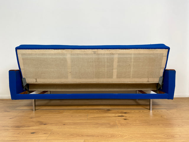 WMK # Blauer wird's nicht! Sehr schönes und bequemes 70er Jahre Sofa in kräftigem Blau mit Schlaffunktion und Bettwäschefach # Couch Schlafcouch Klappsofa Klappcouch Daybed Mid-Century Retro Vintage