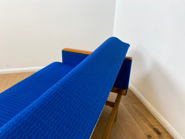 WMK # Blauer wird's nicht! Sehr schönes und bequemes 70er Jahre Sofa in kräftigem Blau mit Schlaffunktion und Bettwäschefach # Couch Schlafcouch Klappsofa Klappcouch Daybed Mid-Century Retro Vintage
