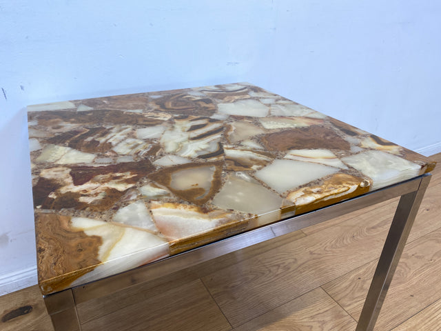 WMK I Stilvoller 70er Jahre Space Age Couchtisch mit charaktervoller Onyx Platte auf Chrom Tischgestell I Wohnzimmertisch Coffee Table Marmor Hollywood Regency Vintage Berlin Köln München Hamburg 60er