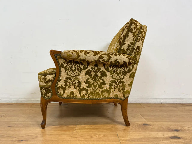 WMK # 1/2 Eleganter, gemütlicher und sehr gut erhaltener Chippendale Sessel mit wunderbarem Brokat Bezug & handverziertem Holzrahmen # Lesesessel Armchair Sitzgarnitur Stilmöbel Barock Rokoko Vintage